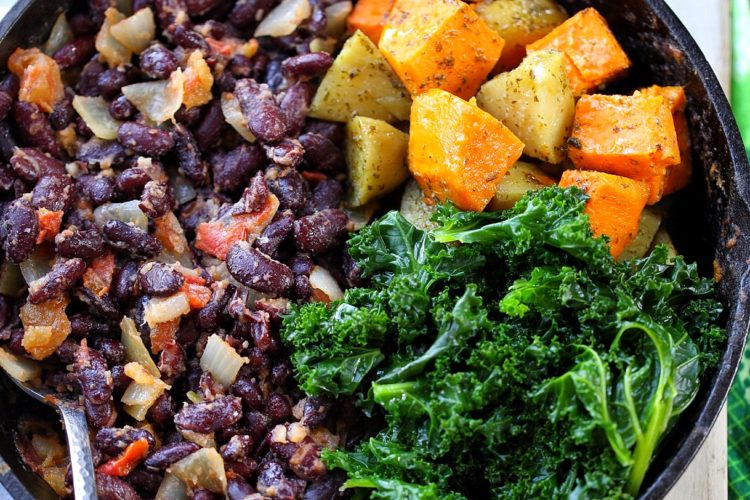 Kidney beans, sweet potatoes and Kale Skillet
